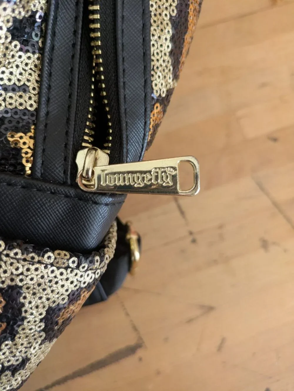 Sequined Animal Kingdom Black Gold Disney Loungefly Backpack w Bow EUC